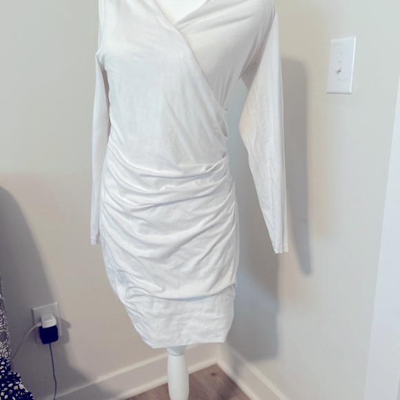 Athleta Dresses & Skirts - 🌼 Athleta White Cotton Dress 🌼